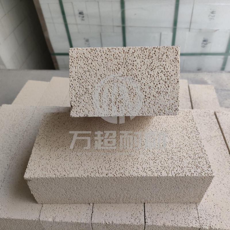 Gạch bi nhẹ poly alumina cao | gạch chịu lửa