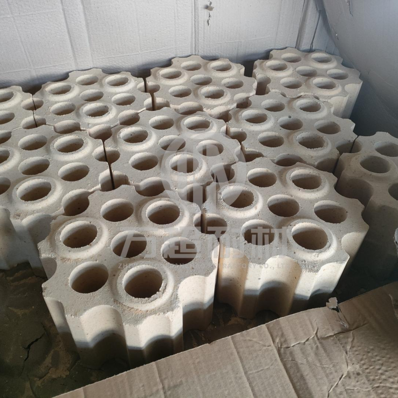 Gạch kẻ ô vuông nhôm cao 7 lỗ